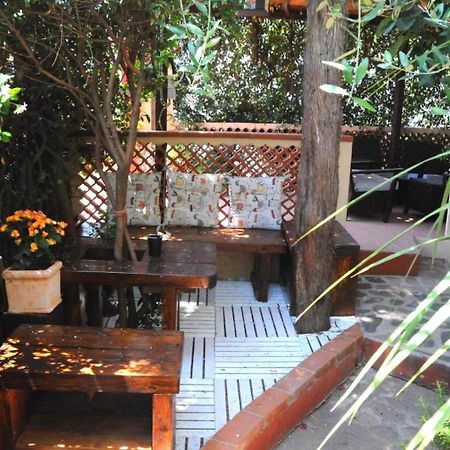 B&B Casa Derosas Golfo Aranci Ngoại thất bức ảnh