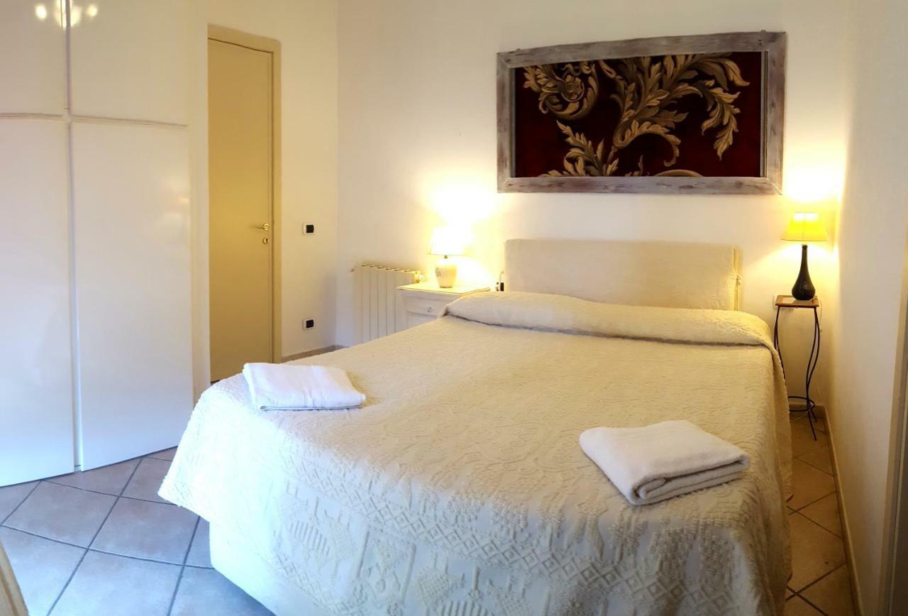 B&B Casa Derosas Golfo Aranci Ngoại thất bức ảnh
