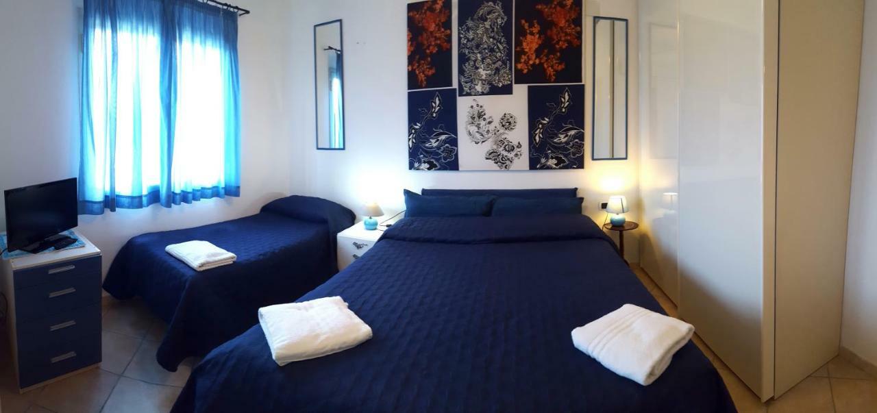 B&B Casa Derosas Golfo Aranci Phòng bức ảnh